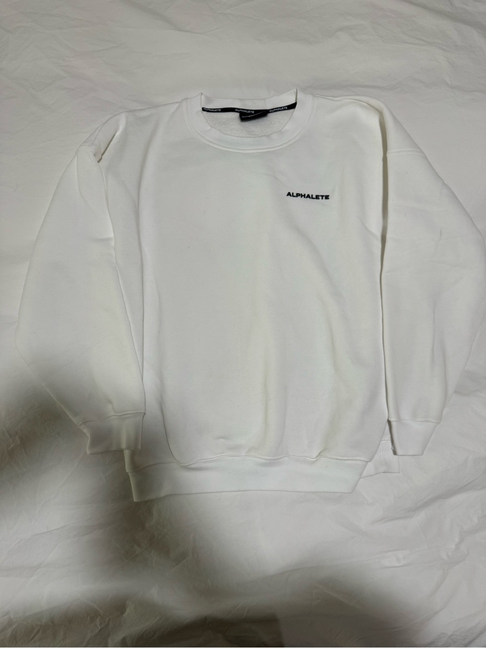Alphalete Men's White Crewneck Sweatshirt with Small Logo